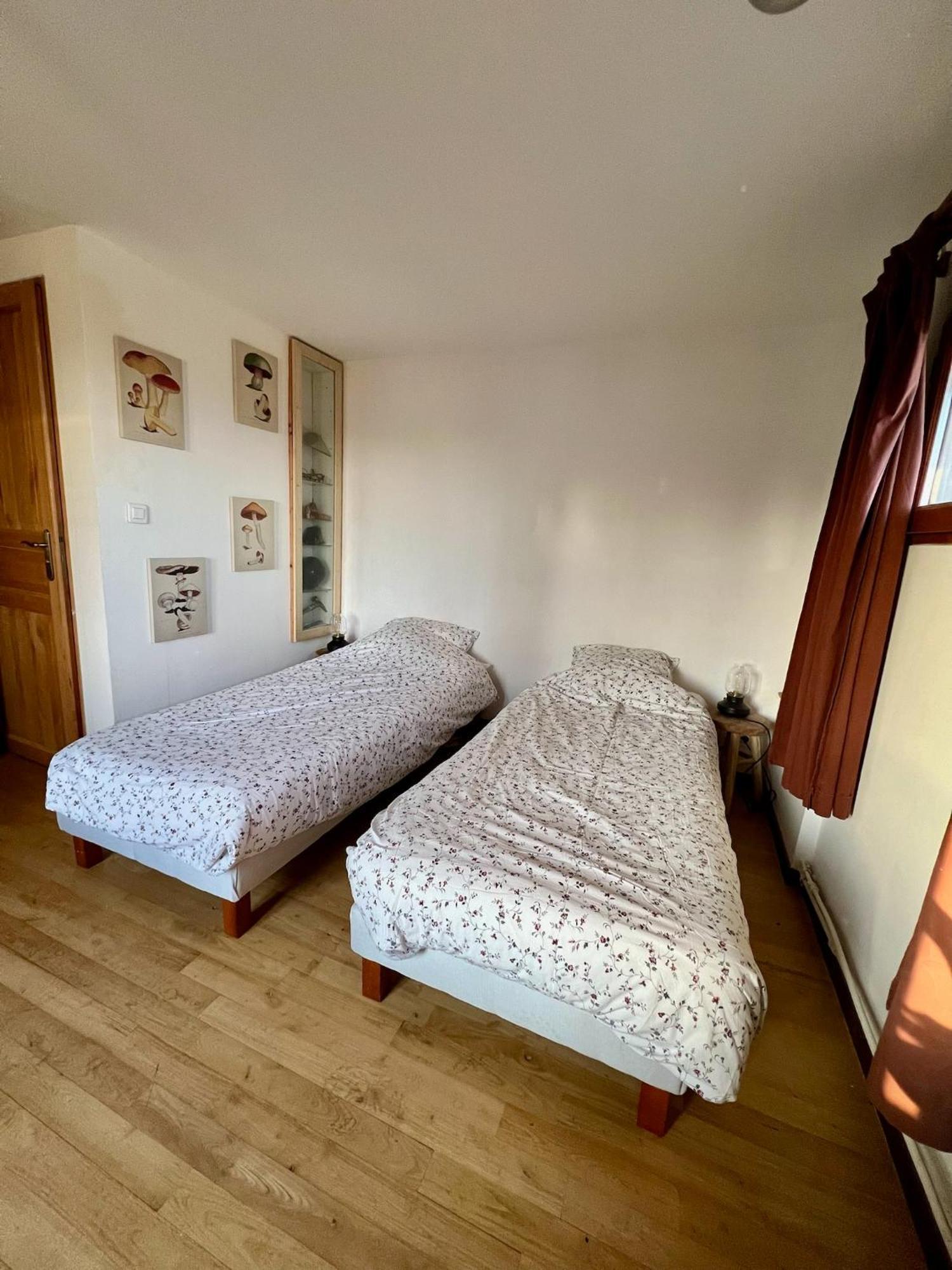 Hotel Les Garennes Saint-Uze Zewnętrze zdjęcie