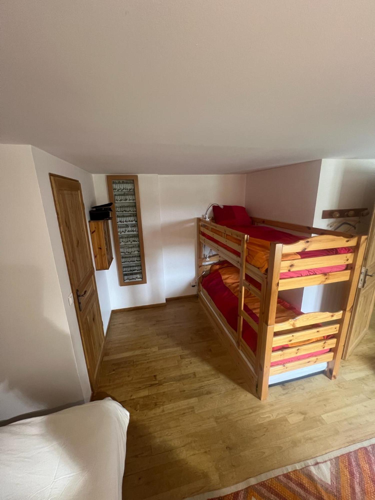 Hotel Les Garennes Saint-Uze Zewnętrze zdjęcie