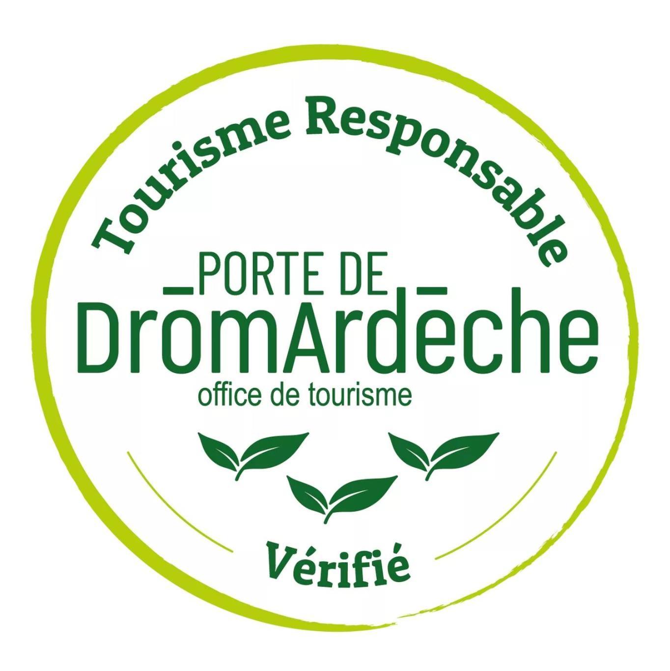 Hotel Les Garennes Saint-Uze Zewnętrze zdjęcie